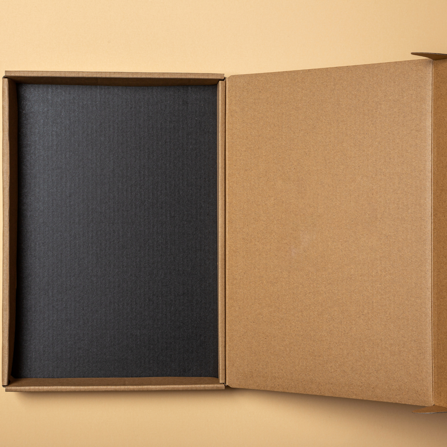 Cardboard Boxes Materials: Corrugated Cardboard: Provides excellent strength and durability, making it ideal for shipping and protecting a wide range of products. Single Wall Cardboard: Suitable for lightweight items, offering adequate protection while being cost-effective. Double Wall Cardboard: Offers additional strength for heavier or more fragile items, enhancing protection during transit. Customization: Sizes: Custom dimensions to fit various products, from small accessories to large shipments. Shapes: Standard and custom shapes to accommodate different items and optimize storage space. Printing: High-quality printing options for branding, product information, and shipping instructions. Features like full-color graphics, logos, and barcodes available. Design Elements: Reinforced Edges: Optional reinforcement for added durability, especially for high-value or heavy items. Custom Inserts: Internal dividers or cushioning to protect products and prevent movement during shipping. Closure Mechanisms: Options for easy access and secure closure, including tuck flaps, interlocking tabs, or adhesive strips. Sustainability: Recyclable Materials: Made from recyclable cardboard to support eco-friendly practices and reduce environmental impact. Eco-Friendly Inks: Use of soy-based or other environmentally friendly inks for printing. Order and Delivery: Custom Solutions: Tailored packaging to fit specific product sizes and requirements. Timely Delivery: Efficient processing and delivery schedules to meet business needs and shipping deadlines.